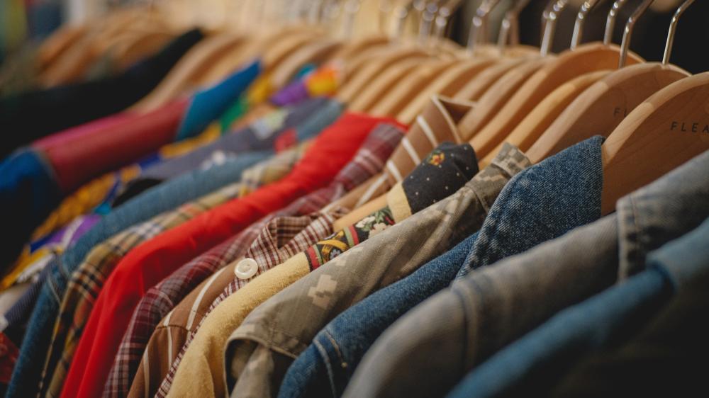 Hane Accord adgang Byt dit gamle tøj til nye klæder på Biblioteket | Dit Ringsted