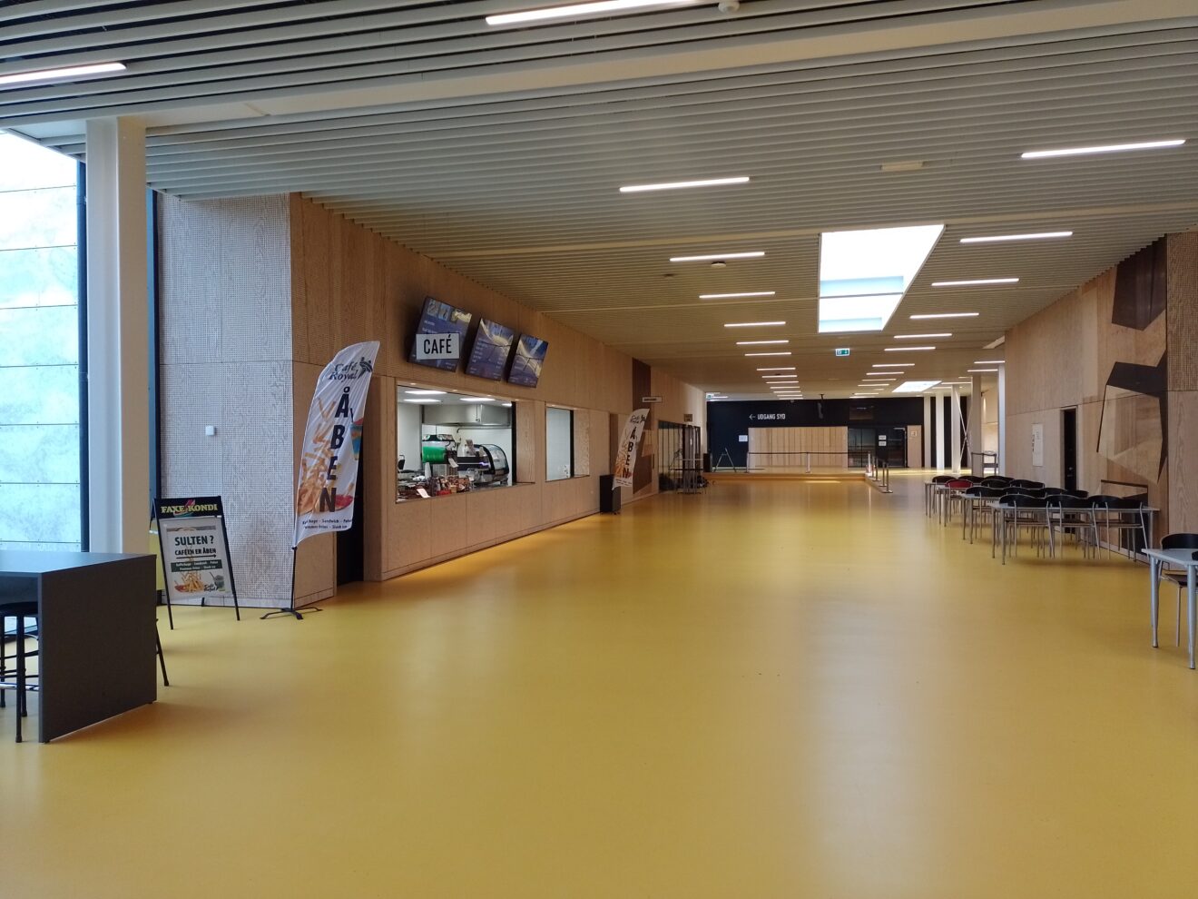 Udviklingshandicappede og professionelle kokke overtager ansvaret for stor café i Ringsted Sportscenter